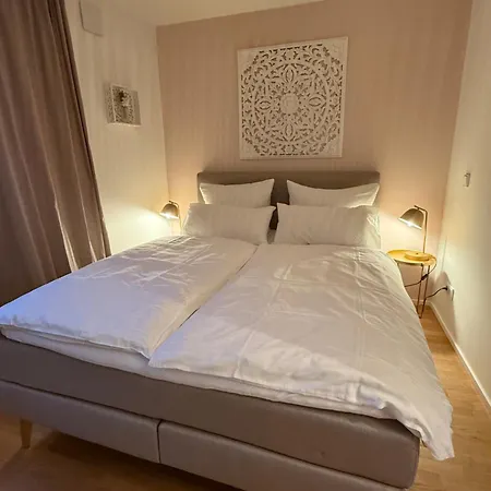 Deluxe Goldsteinkoje 2 * באד נאוהיים